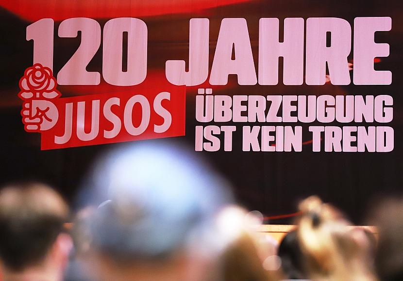 Jusos drohen Merz mit Koalitionsabsage